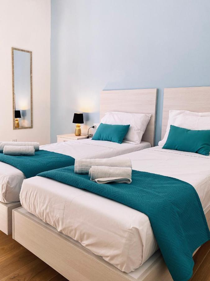 Miami Apartments San Ġiljan Kültér fotó